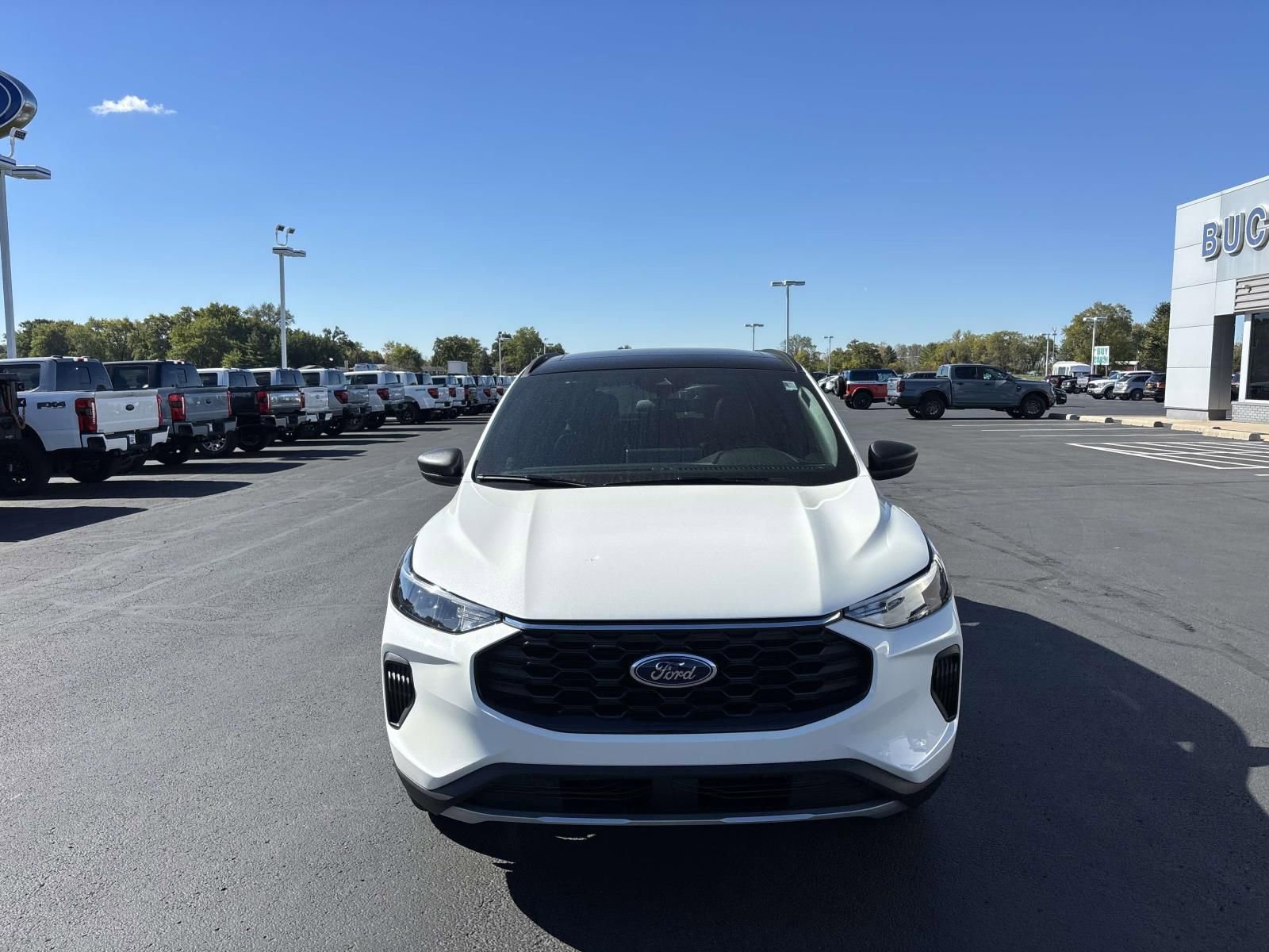 New 2026 Ford Escape ST-Line w/ Tech Pack #1 image 2