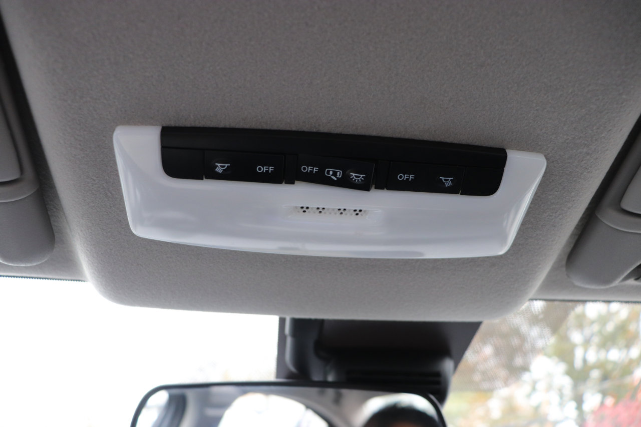 Used 2024 Nissan Versa S w/ Trunk Package image 36