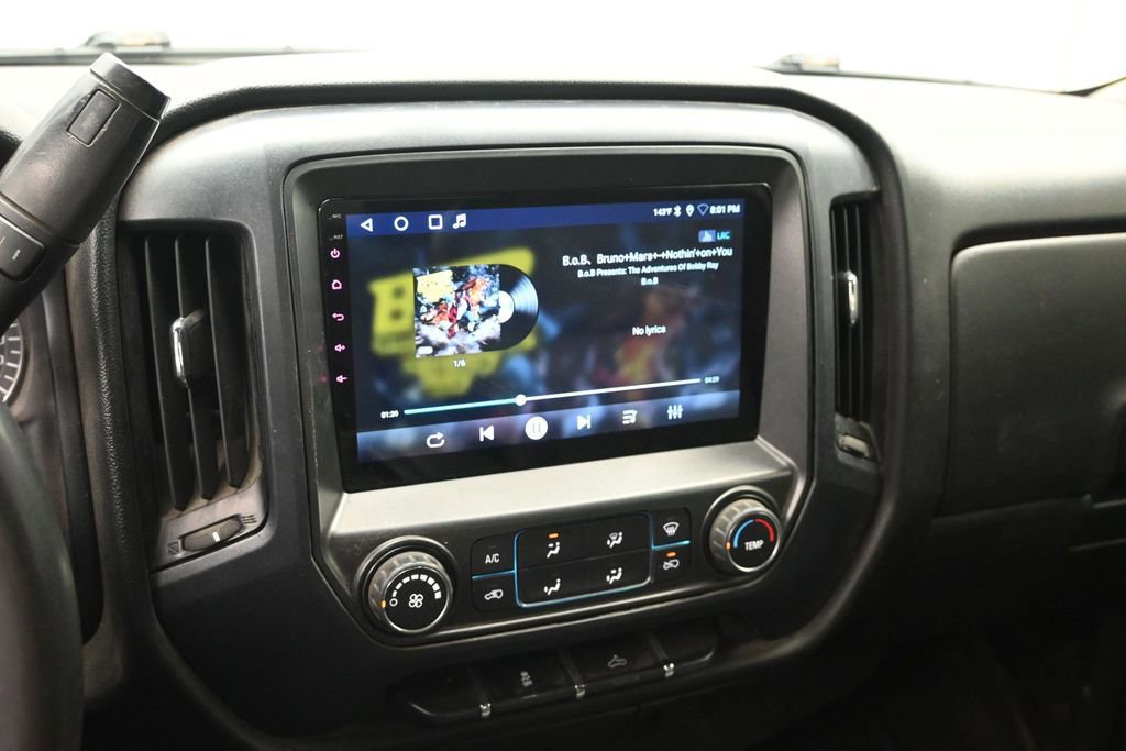 Used 2015 Chevrolet Silverado 2500 W/T AWD/4WD image 11
