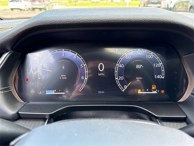 New 2025 Jeep Grand Cherokee L Altitude image 16