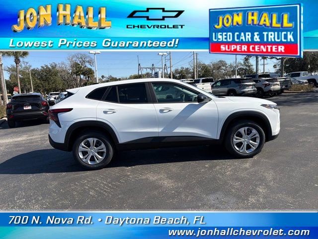 Used 2026 Chevrolet Trax LS image 17