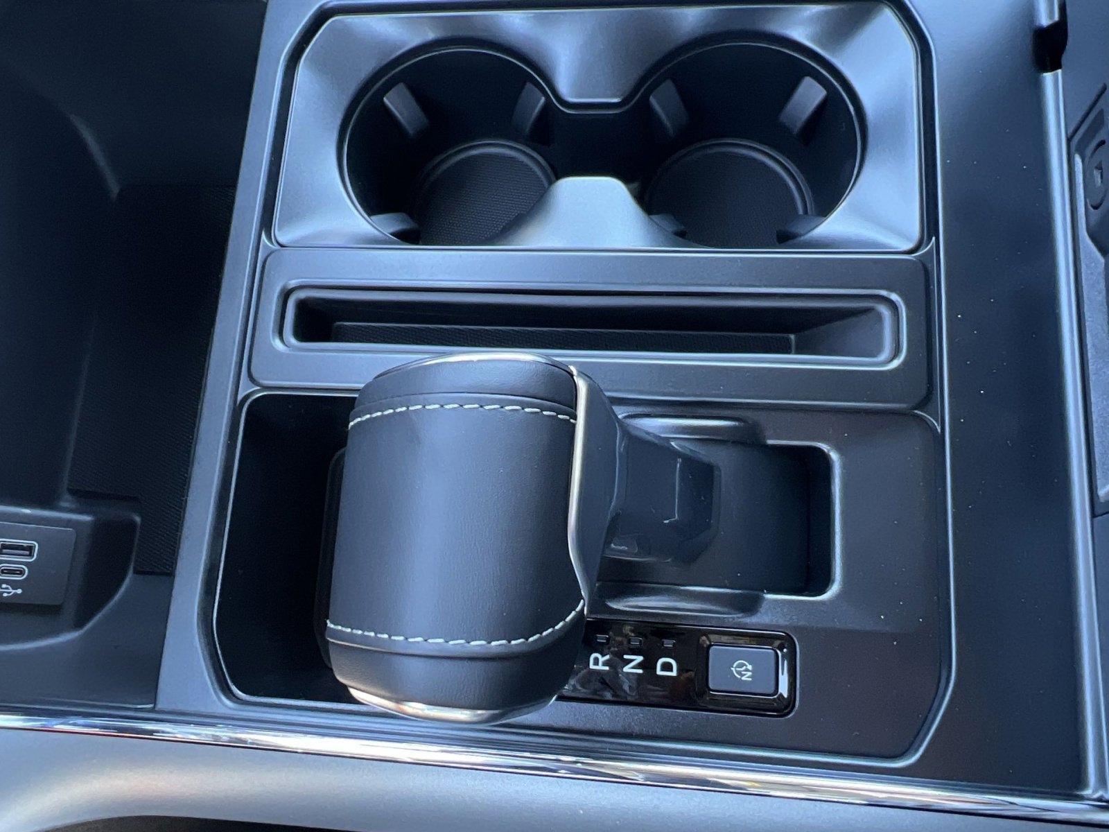 New 2025 Ford F150 Lightning Flash image 22