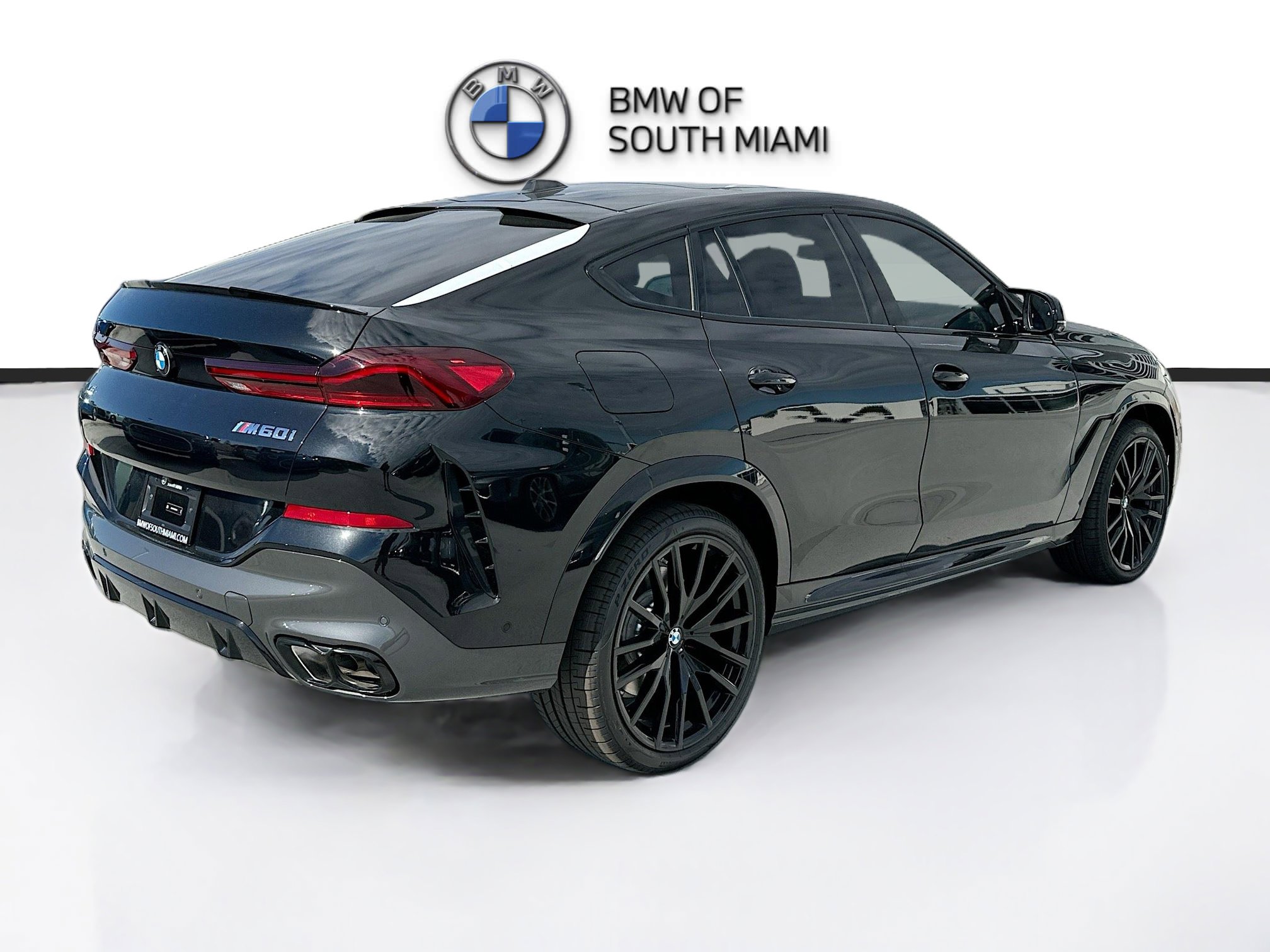 New 2026 BMW X6 M60i w/ Executive Package image 6