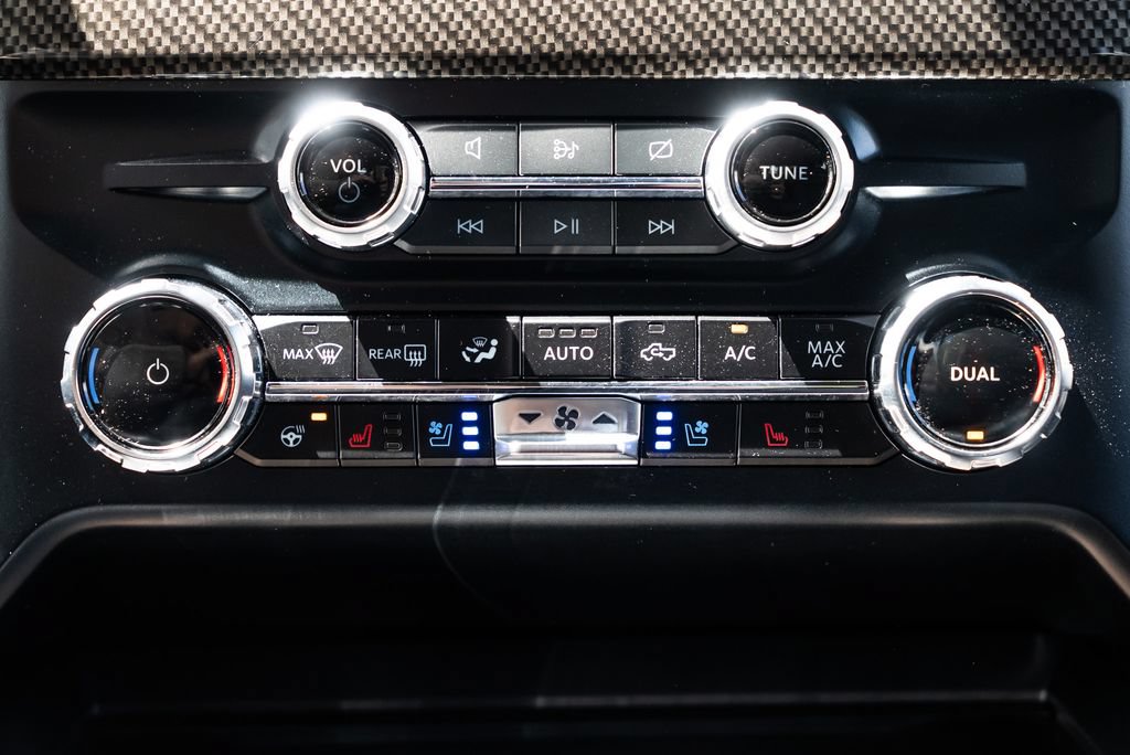 Used 2023 Ford F250 Lariat w/ Lariat Ultimate Package AWD/4WD image 43