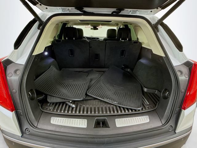 Used 2018 Cadillac XT5 Luxury w/ Driver Awareness Package FWD image 28