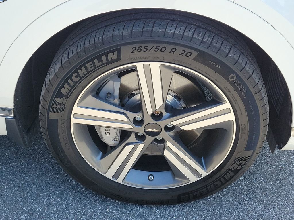 Used 2025 Genesis GV80 3.5T image 13