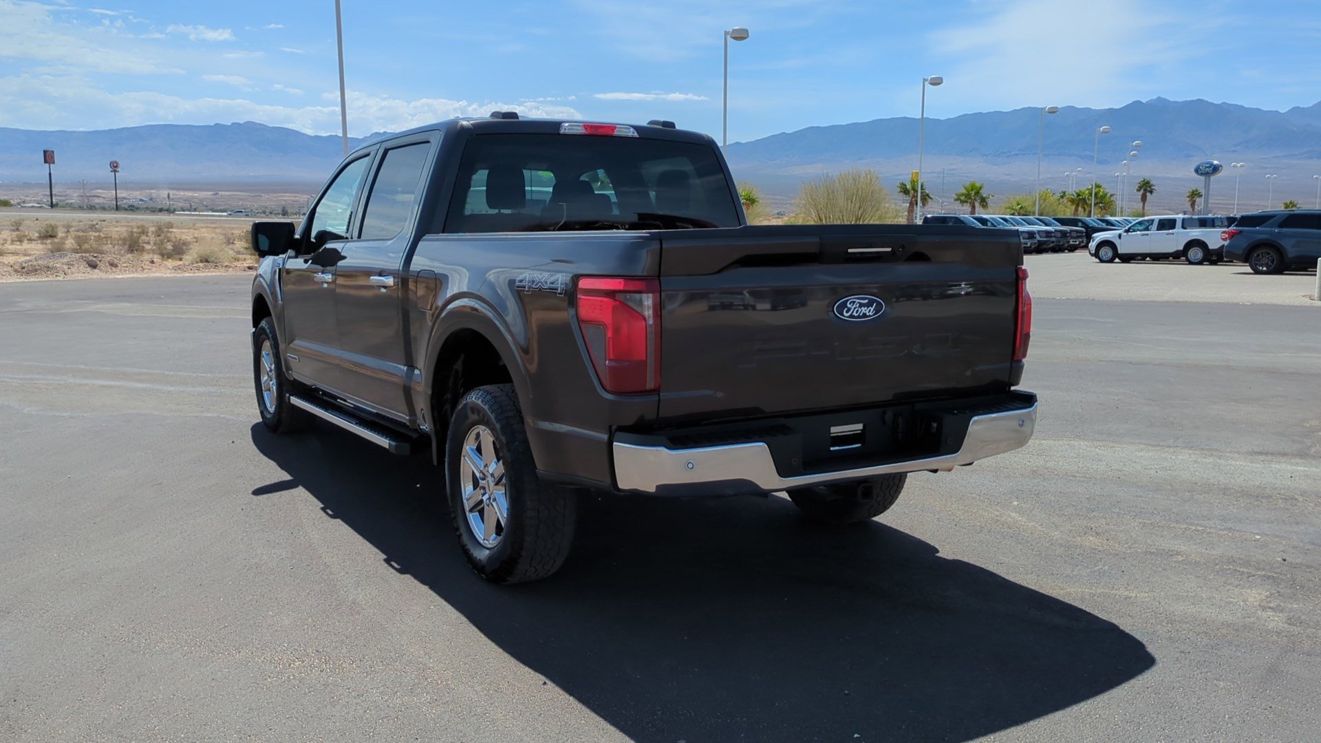 Used 2024 Ford F150 XLT w/ Mobile Office Package image 6