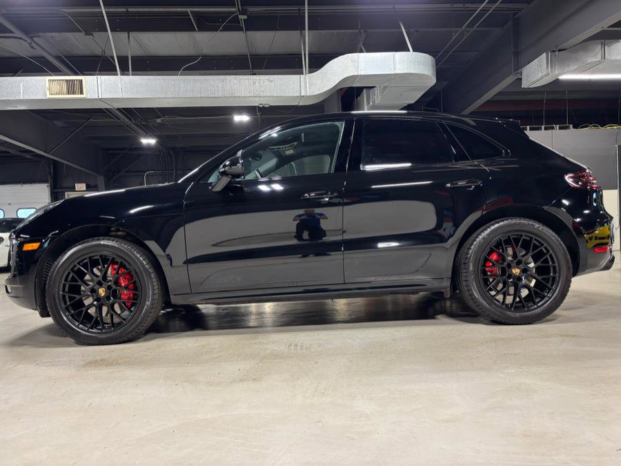 Used 2018 Porsche Macan GTS image 1