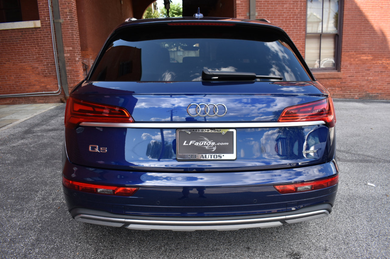 Used 2021 Audi Q5 Prestige w/ Prestige Package image 4