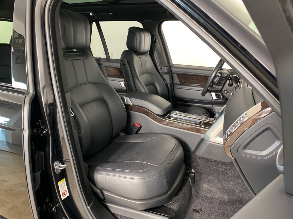 Used 2019 Land Rover Range Rover Supercharged image 19