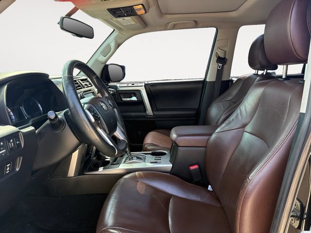 Used 2016 Toyota 4Runner Limited AWD/4WD image 9