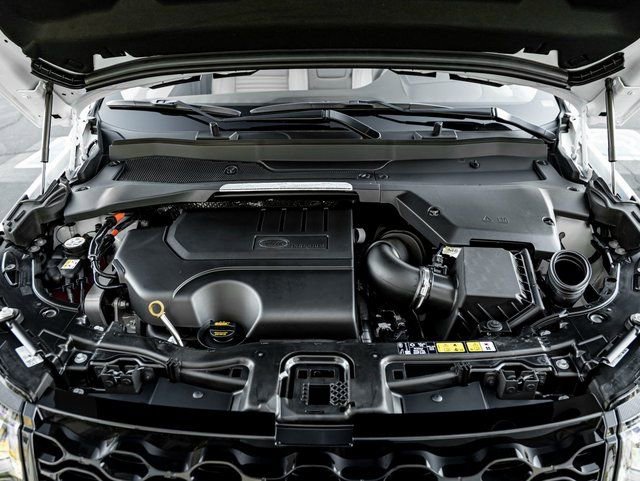 New 2025 Land Rover Discovery Sport S image 31