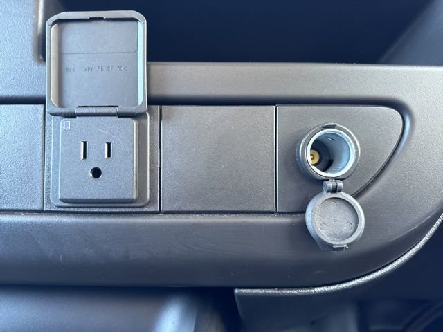 New 2024 Chevrolet Express 3500 Work Van w/ Power Convenience Package image 18