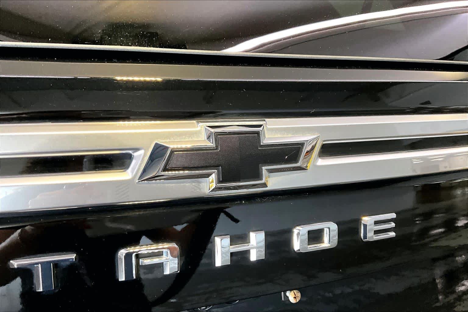 Used 2023 Chevrolet Tahoe High Country w/ Premium Package 2 AWD/4WD image 33