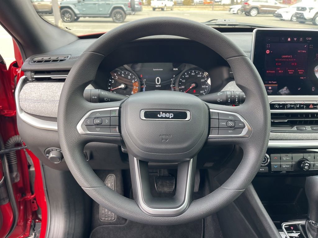 Used 2024 Jeep Compass Sport image 15