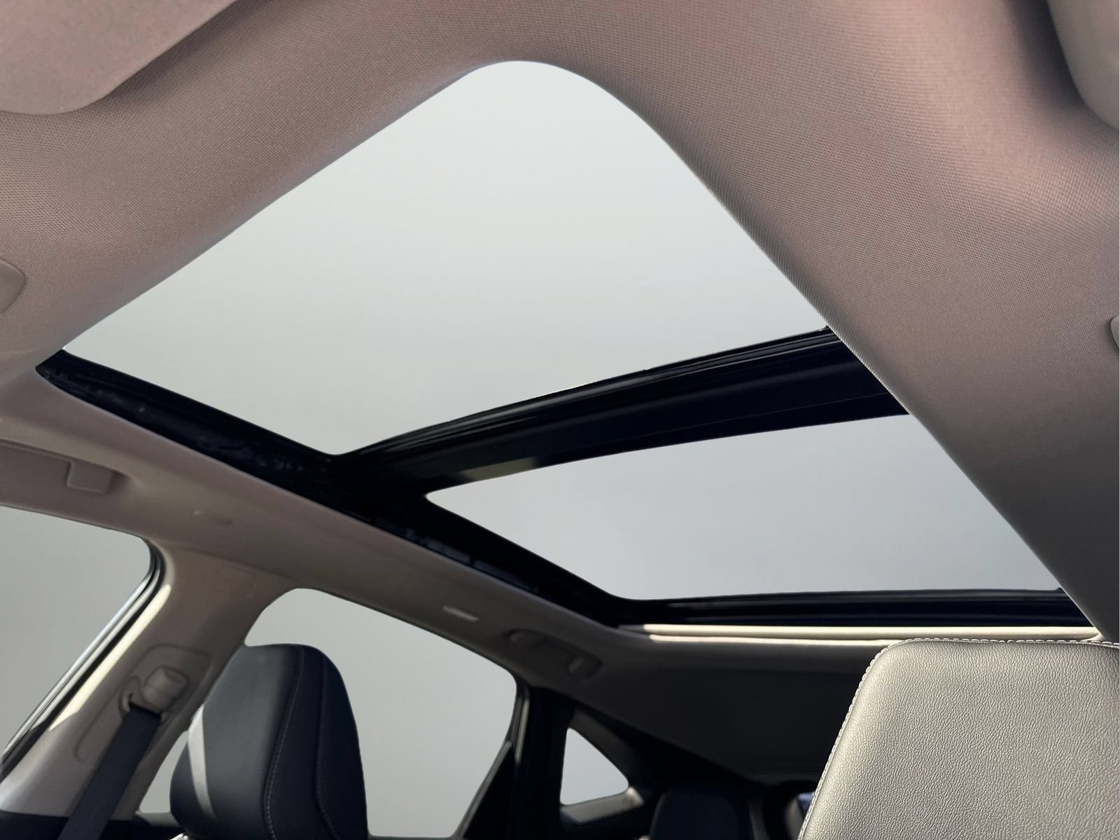 Certified 2025 Nissan Murano SL AWD/4WD image 32