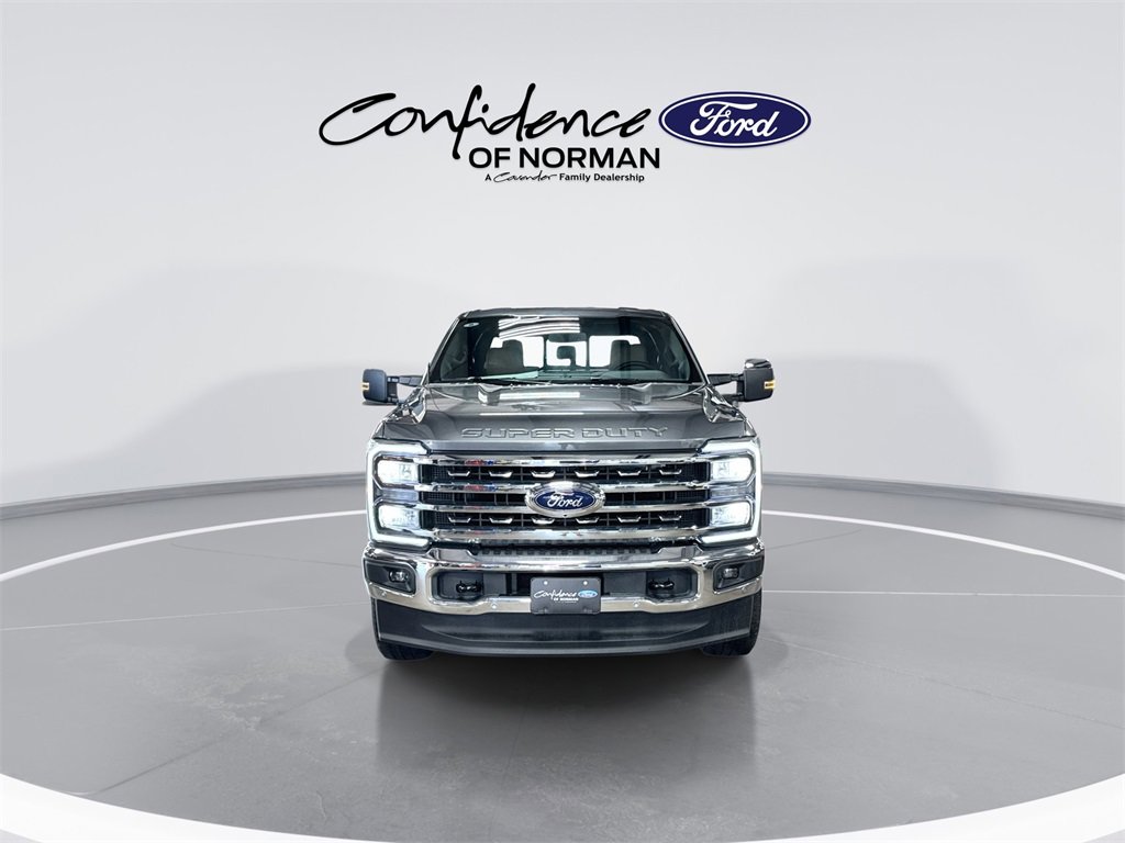 New 2026 Ford F350 Lariat w/ Lariat Premium Package image 2