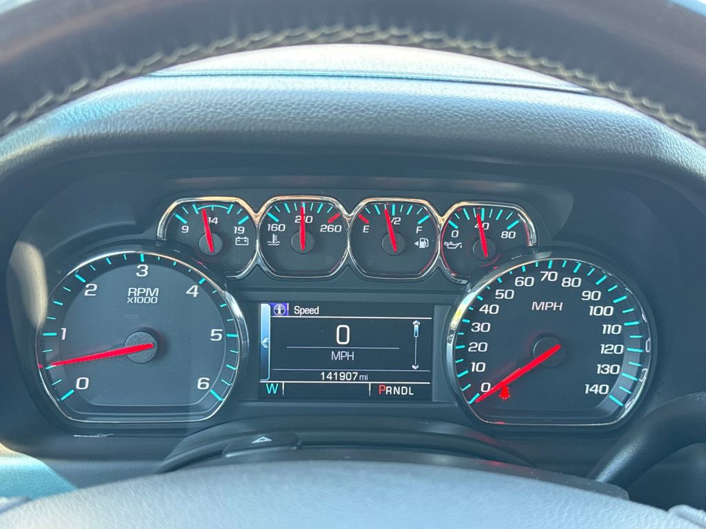 Used 2018 Chevrolet Tahoe LS w/ Enhanced Driver Alert Package RWD image 18