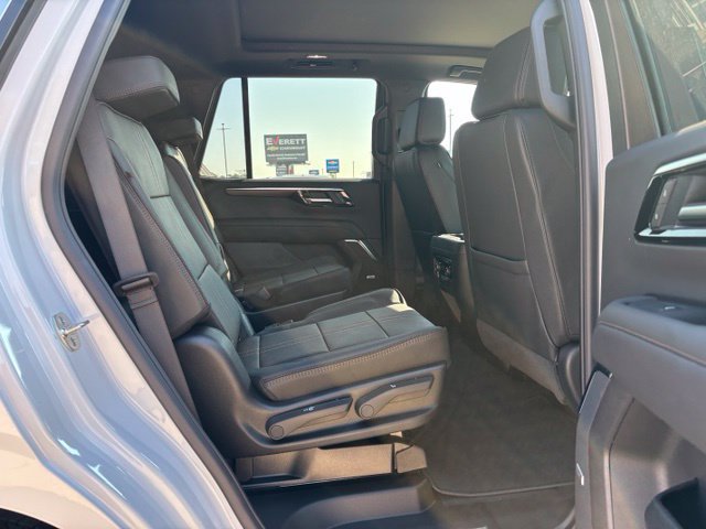 New 2026 Chevrolet Tahoe High Country w/ Sun And Tow Package AWD/4WD image 14