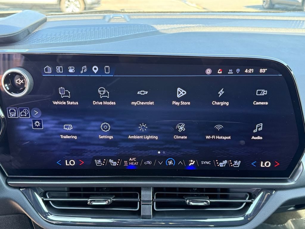 New 2026 Chevrolet Equinox EV RS w/ Convenience Package II FWD image 28