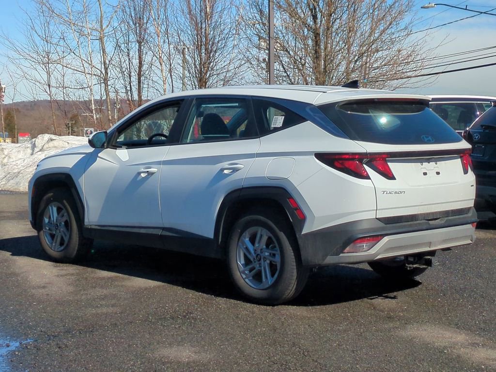 Certified 2025 Hyundai Tucson SE AWD/4WD image 5
