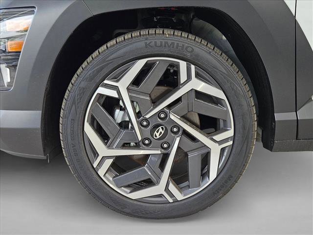New 2026 Hyundai Kona SEL Premium image 10
