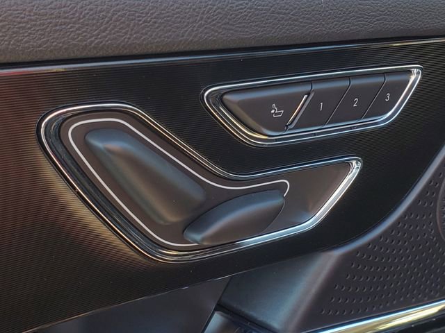 Certified 2024 Lincoln Corsair AWD w/ Equipment Group 101A image 10