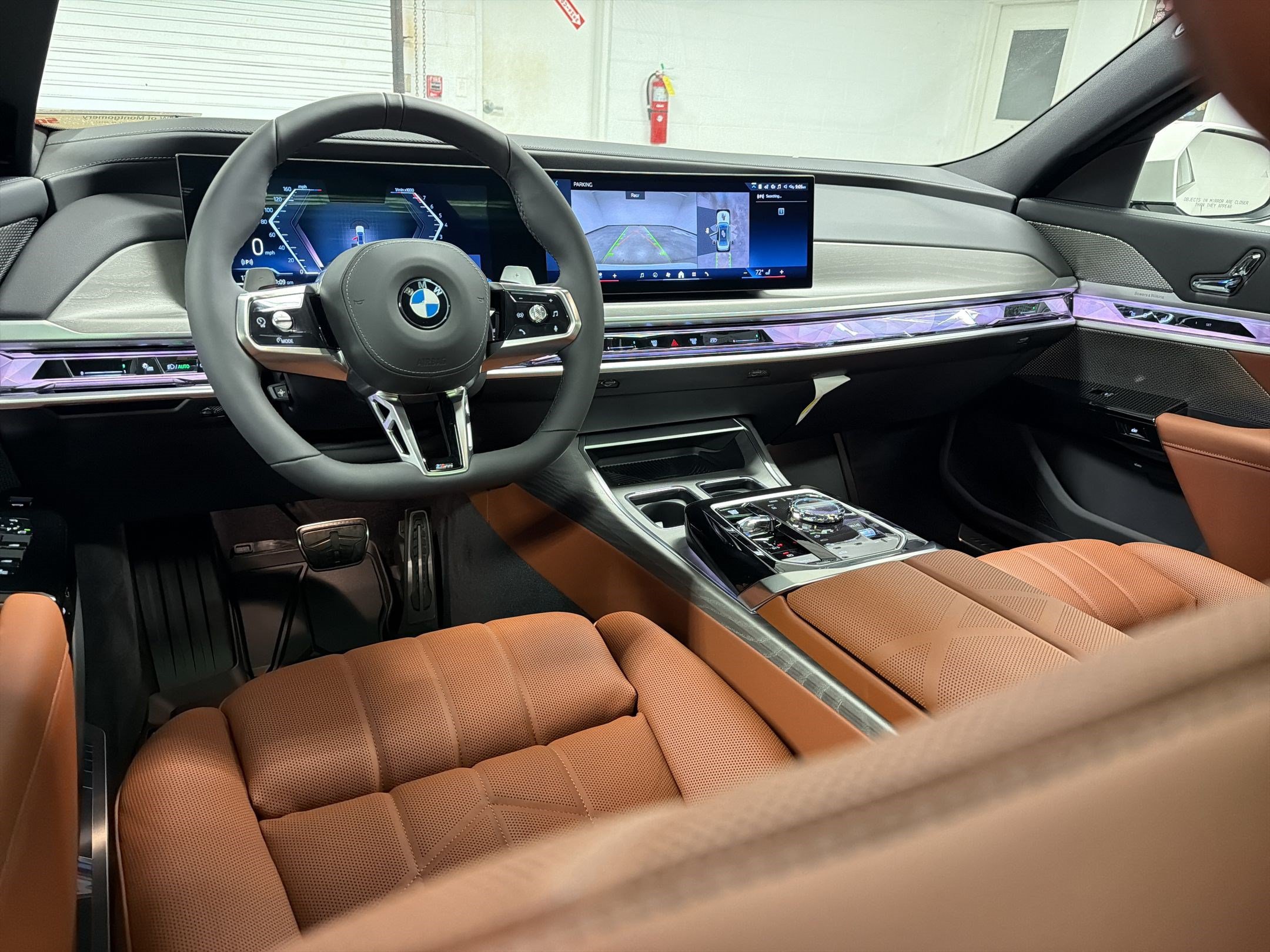 Used 2026 BMW 740i w/ Premium Package RWD image 27