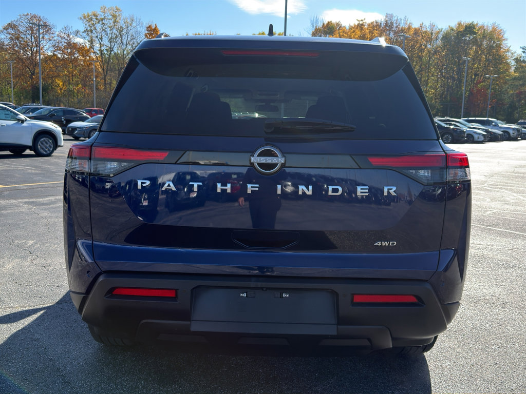 Certified 2025 Nissan Pathfinder SV image 7