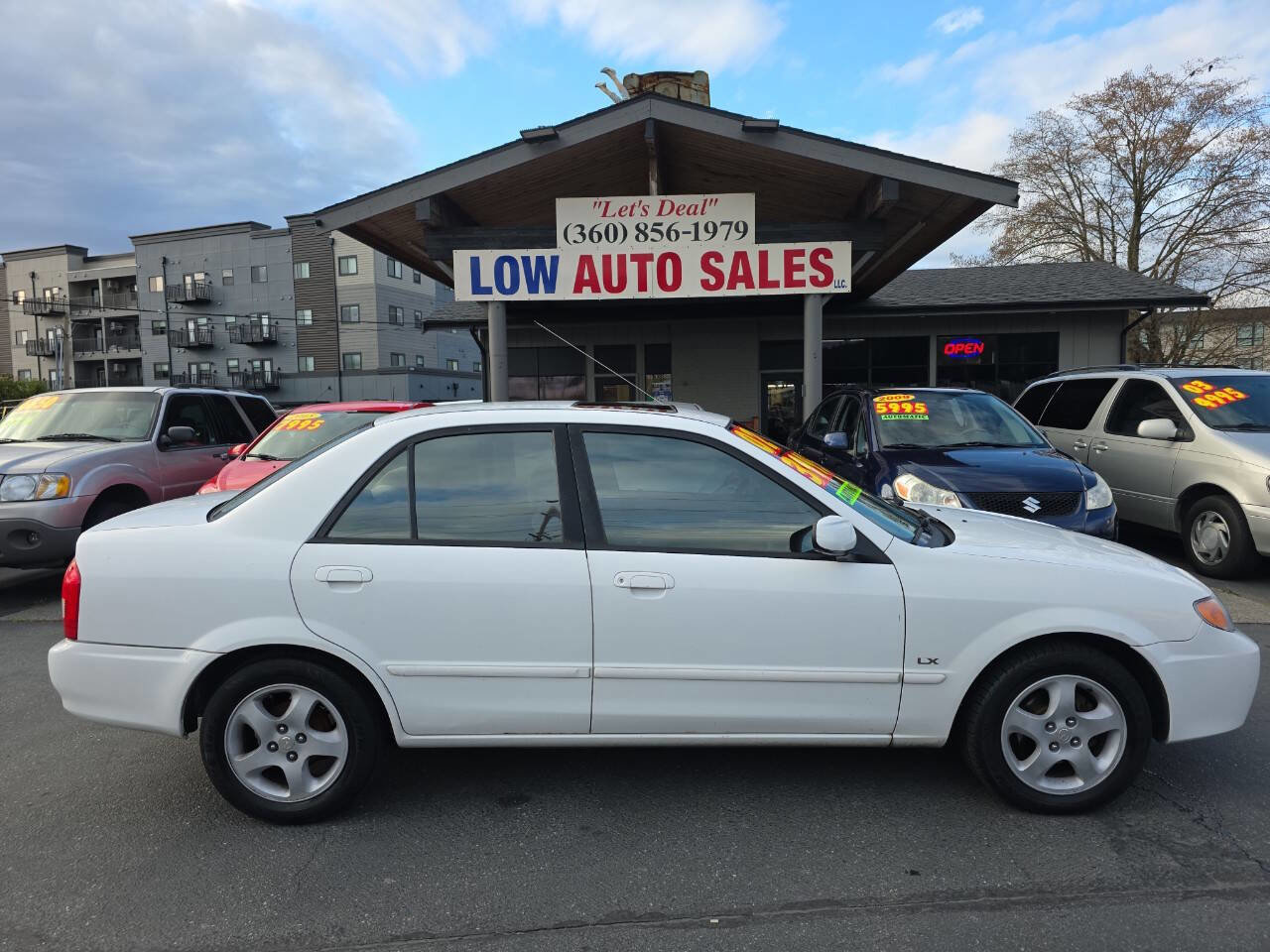 Used 2002 MAZDA Protege LX FWD video 2