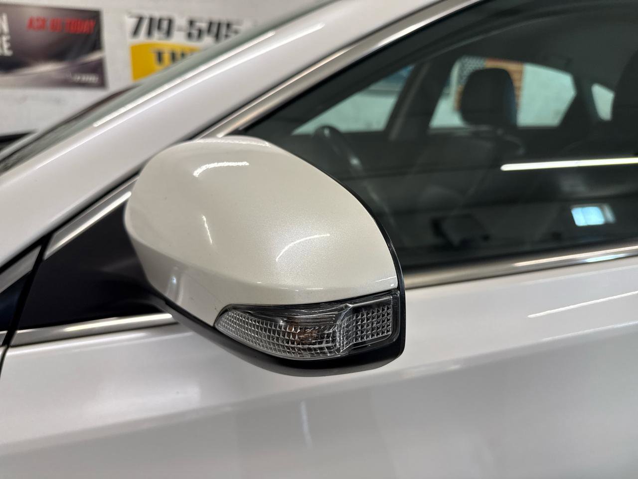 Used 2015 Toyota Avalon XLE FWD image 92