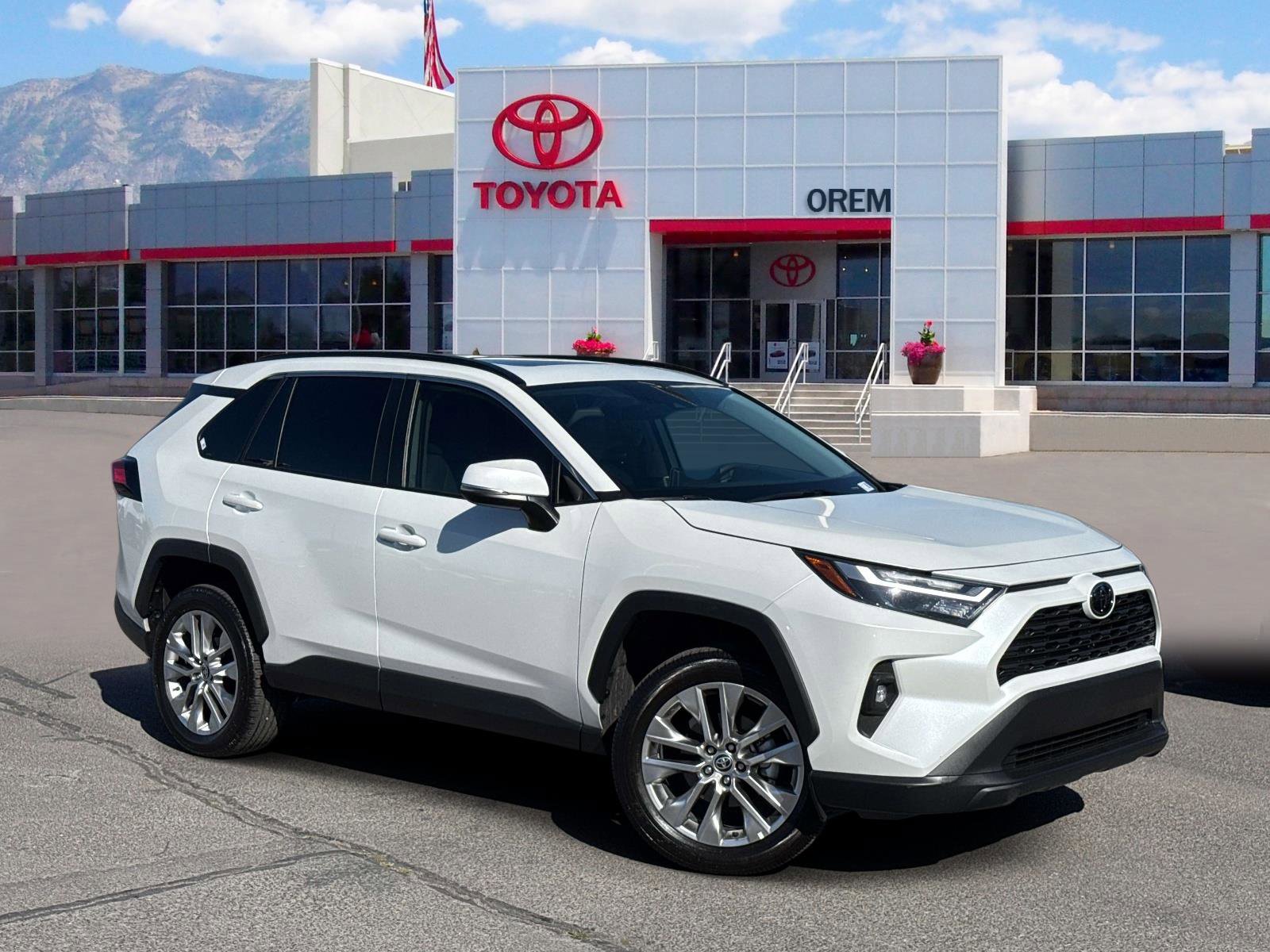 Used 2024 Toyota RAV4 XLE Premium w/ Weather Package AWD/4WD image 1