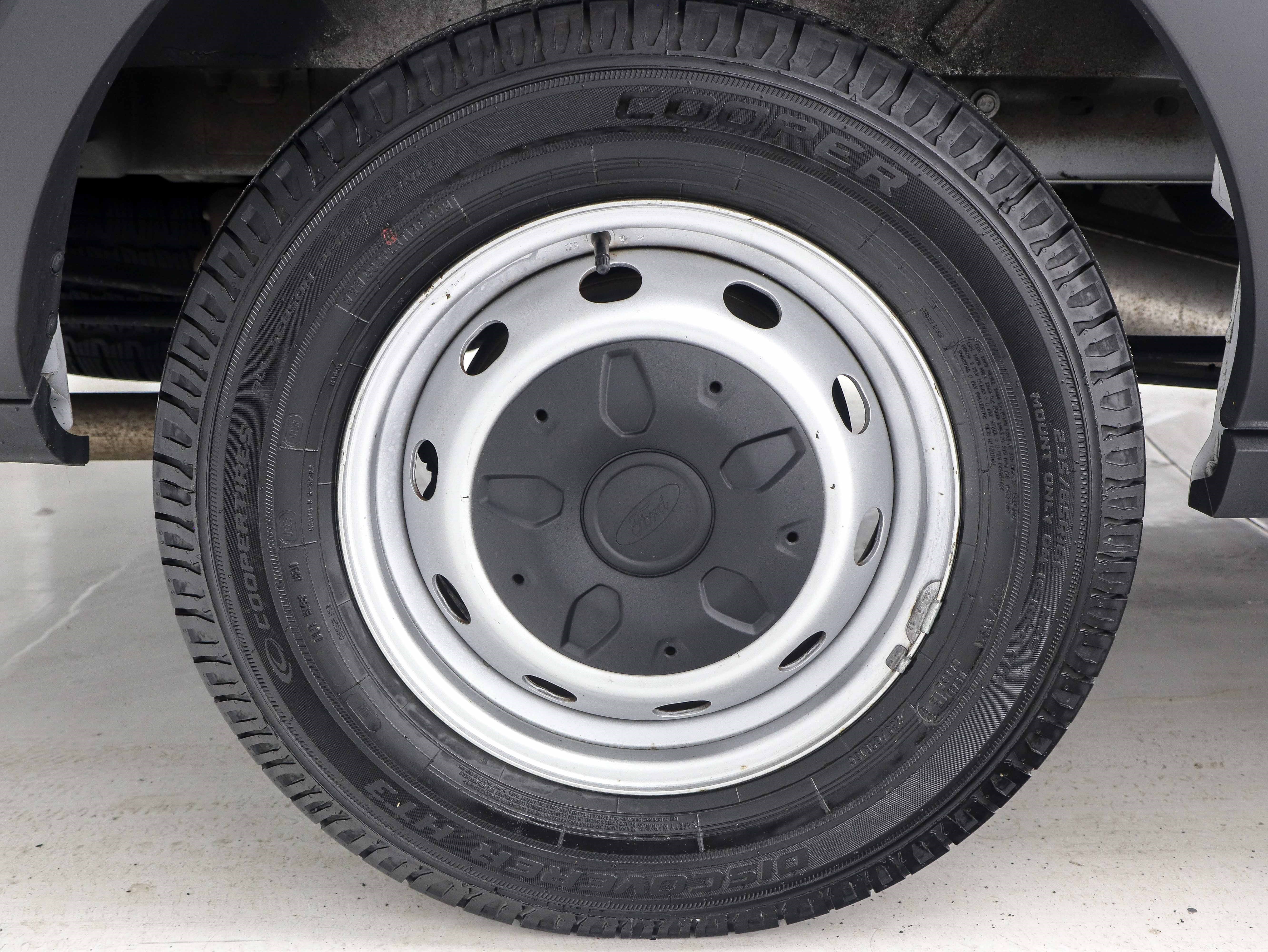 Used 2021 Ford Transit 150 XL image 30