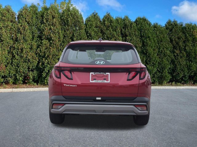 Certified 2025 Hyundai Tucson SE FWD image 5
