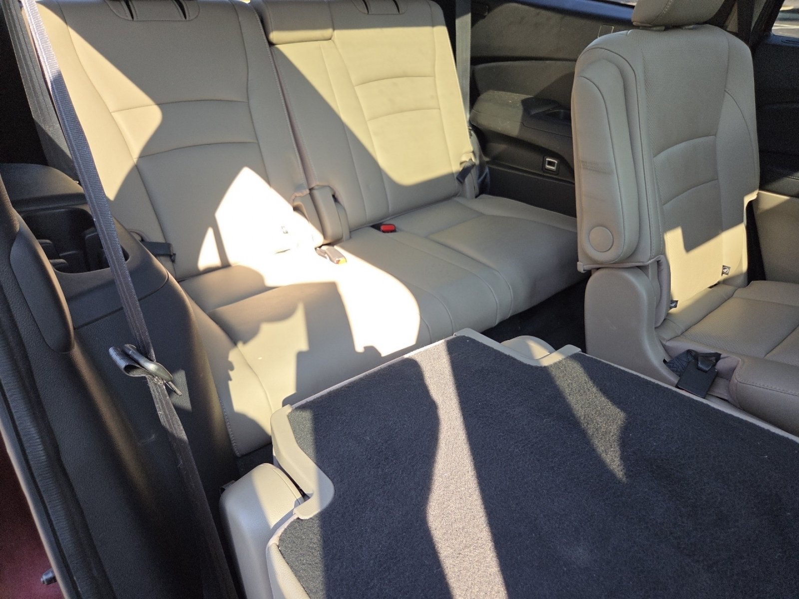 Certified 2020 Honda Pilot Elite image 32