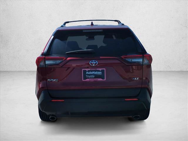 Used 2019 Toyota RAV4 XLE w/ Convenience Package FWD image 7