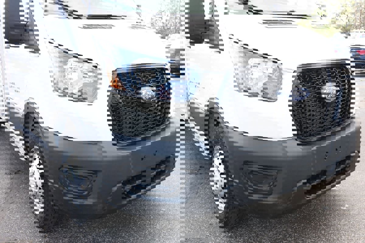 Used 2023 Ford Transit 350 DRW image 27