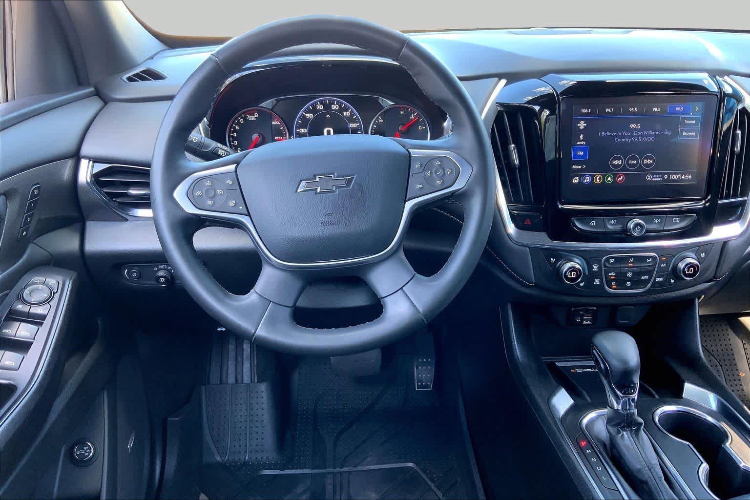 Used 2023 Chevrolet Traverse Premier w/ Redline Edition FWD image 6