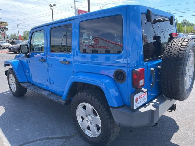Used 2011 Jeep Wrangler Unlimited Sahara w/ Dual Top Group AWD/4WD image 6