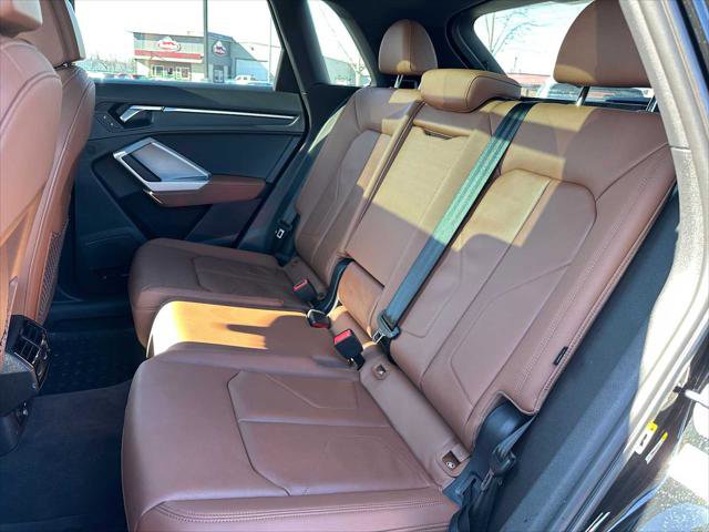 Used 2025 Audi Q3 2.0T Premium Plus w/ Premium Plus Package AWD/4WD image 17