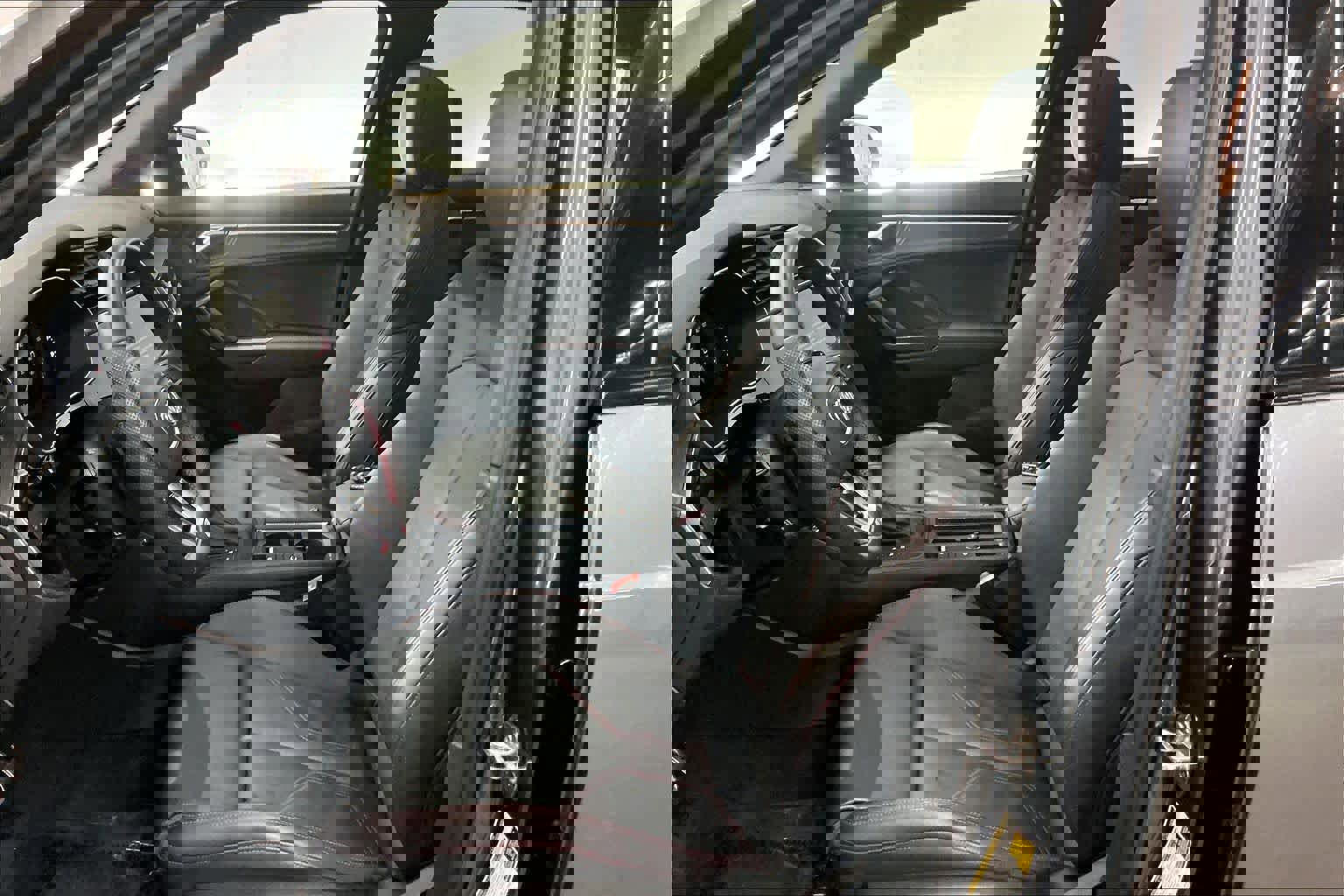 Certified 2025 Audi Q3 2.0T Premium Plus w/ Premium Plus Package image 28