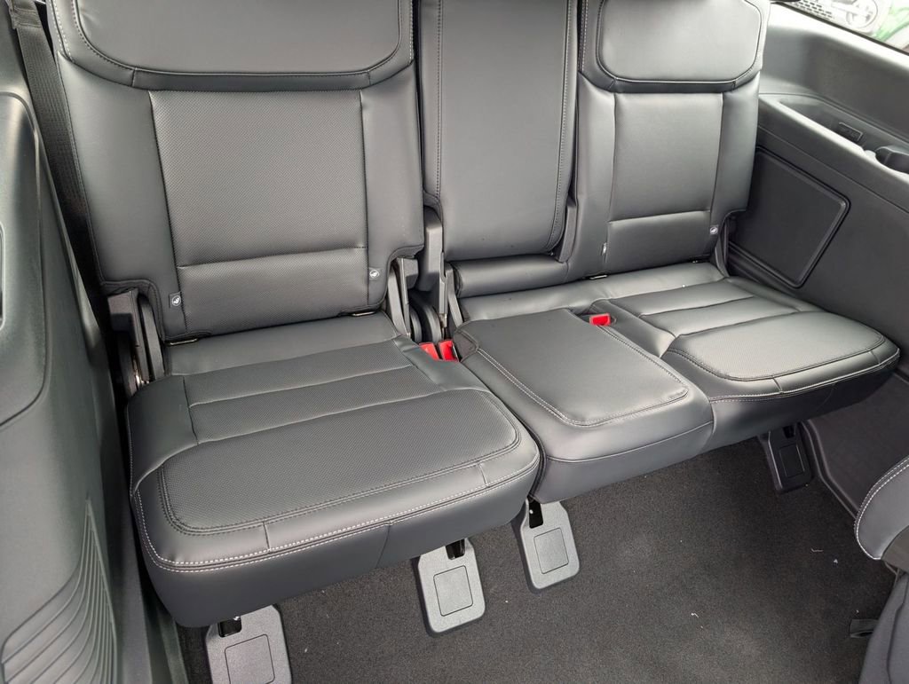 New 2025 Ford Expedition Platinum w/ Stealth Performance Package image 49