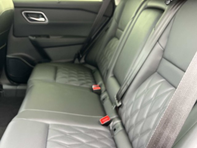 New 2026 Nissan Rogue Platinum AWD/4WD image 22