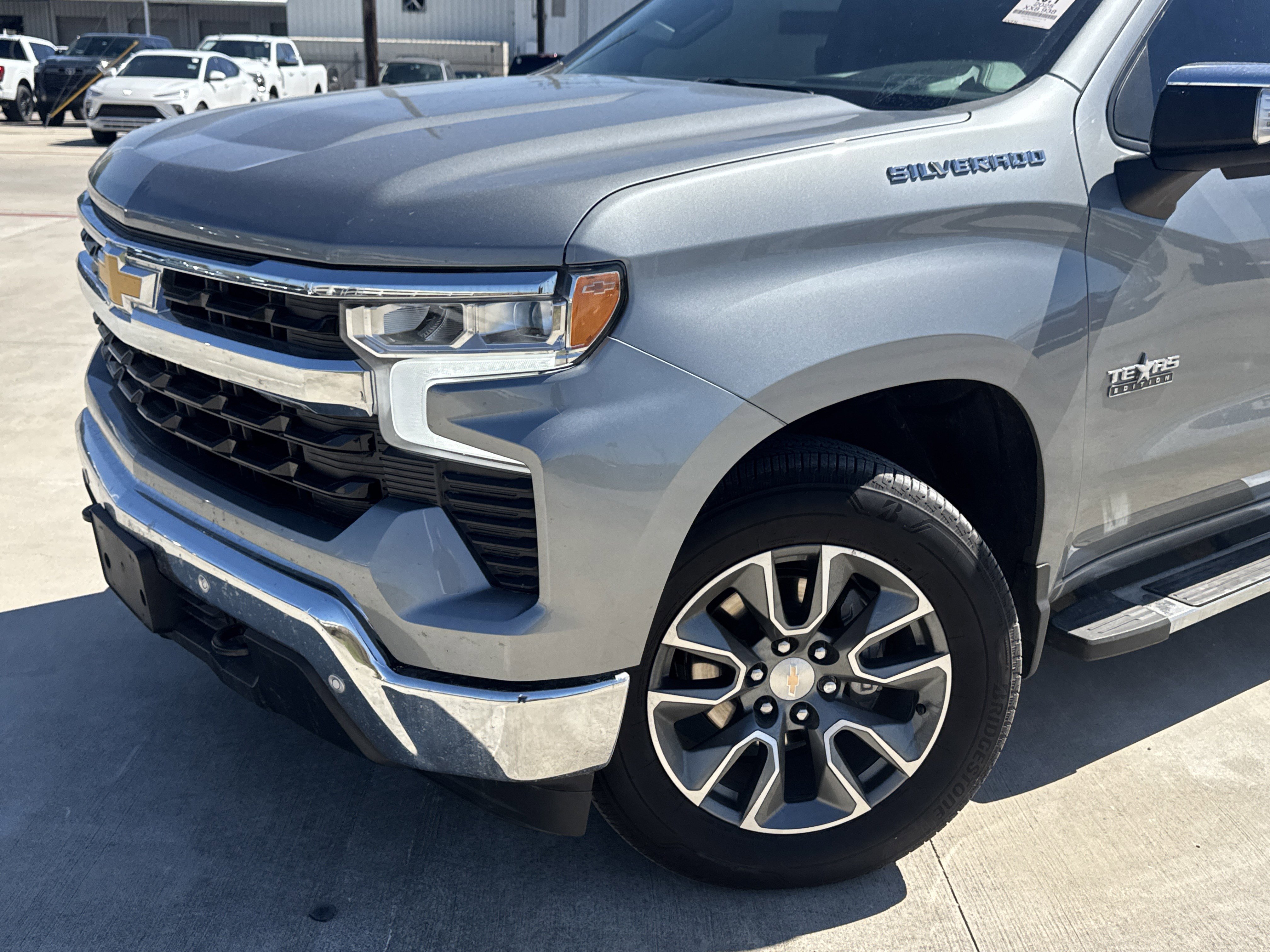 Used 2025 Chevrolet Silverado 1500 LT w/ Texas Edition Plus image 2