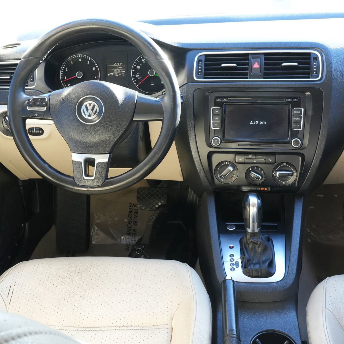 Used 2014 Volkswagen Jetta SE image 3