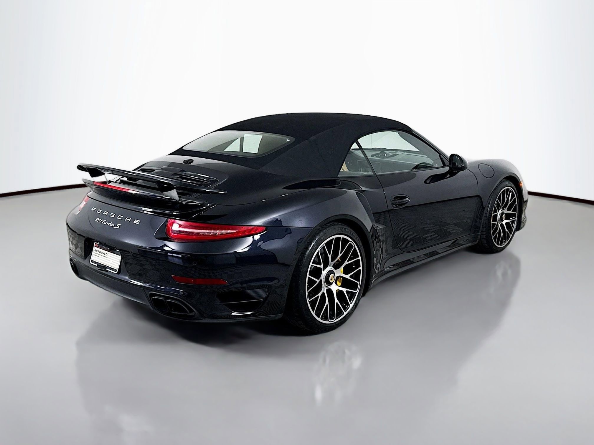 Certified 2015 Porsche 911 Turbo AWD/4WD image 9