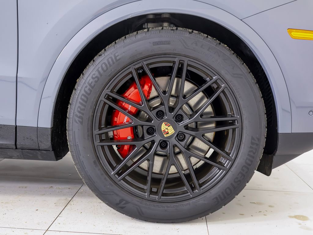 New 2026 Porsche Cayenne S image 29