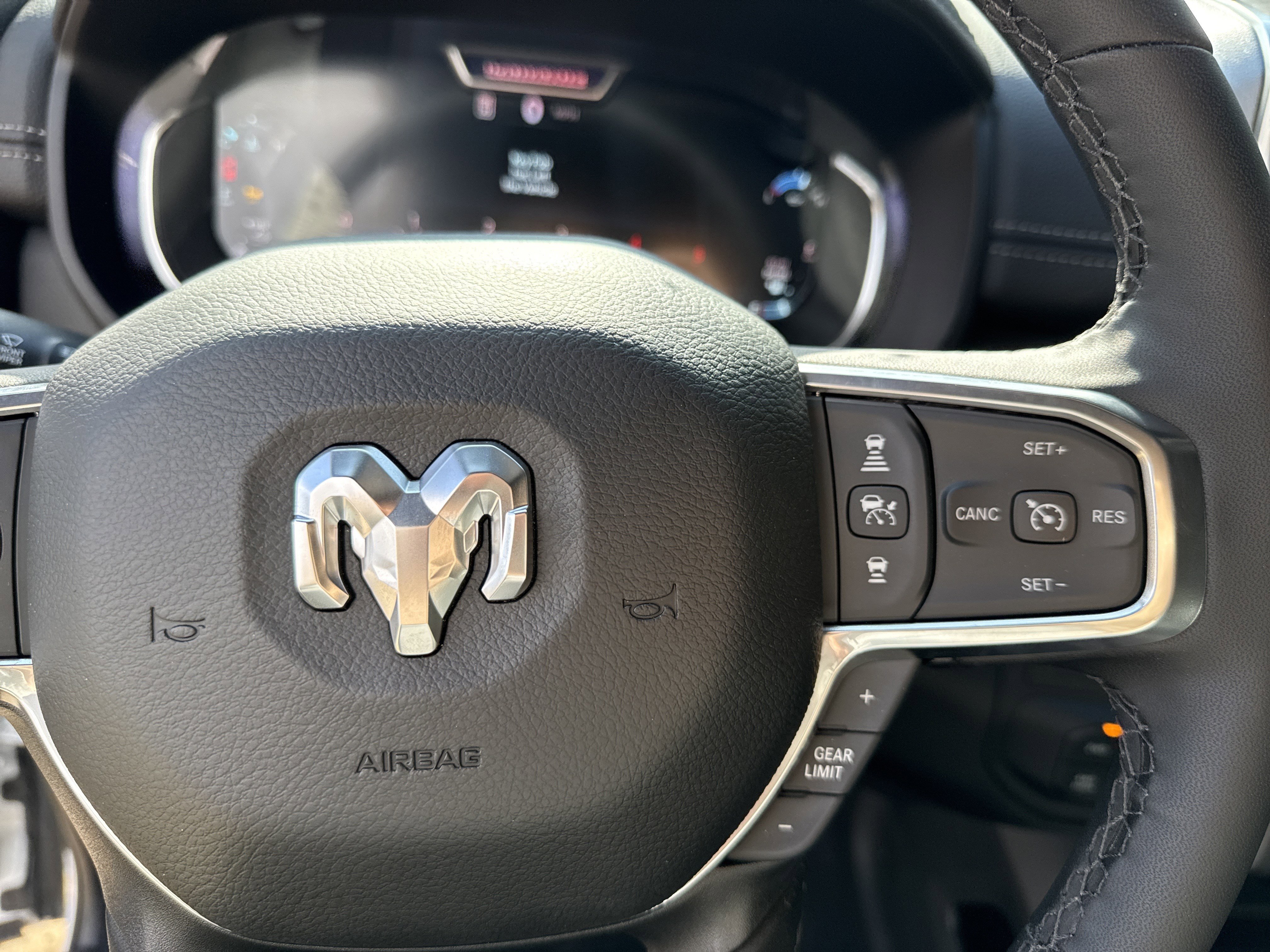 New 2025 RAM 3500 Laramie w/ Towing Technology Group image 28