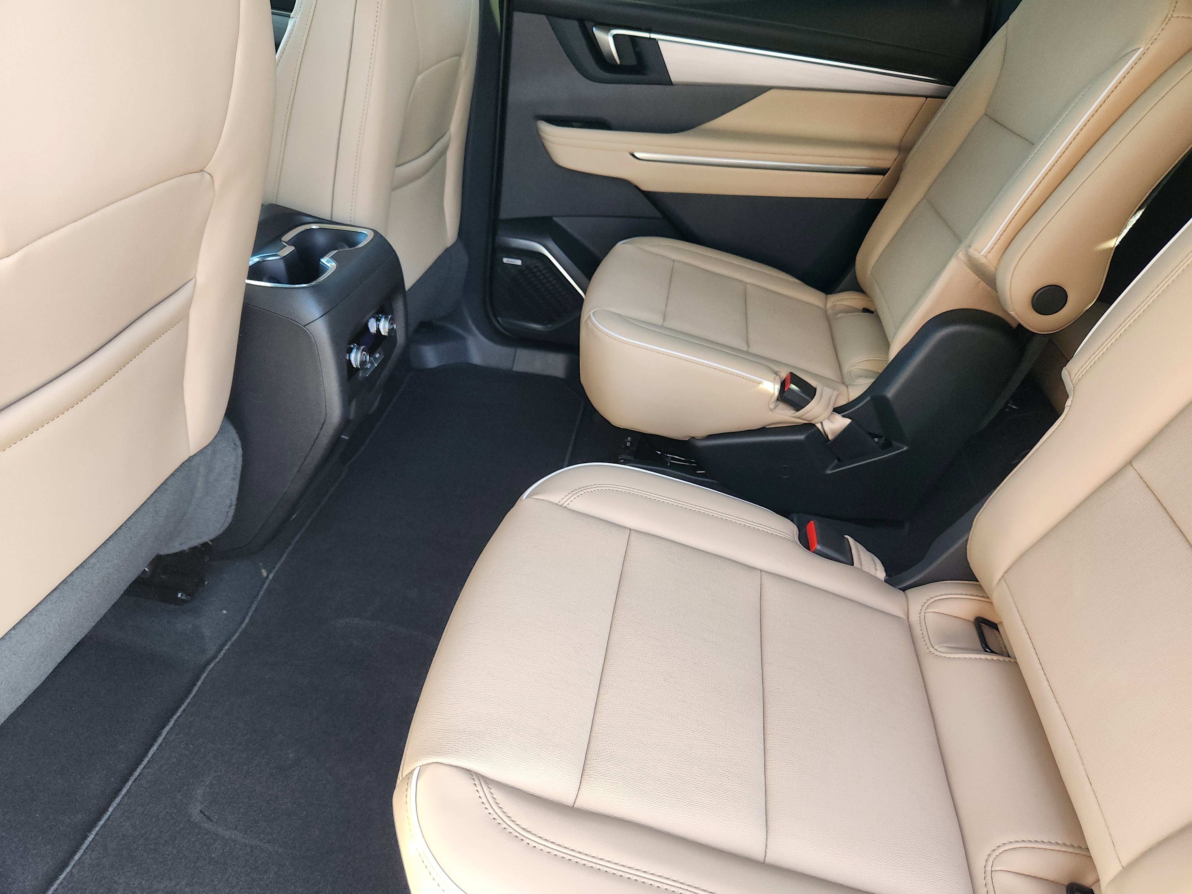 New 2026 Buick Enclave Preferred image 21