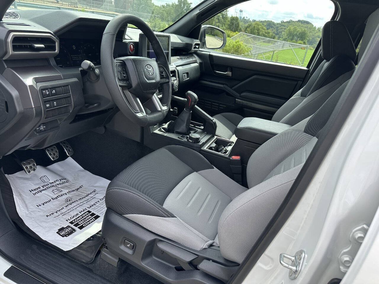Used 2026 Toyota Tacoma TRD Sport AWD/4WD image 18